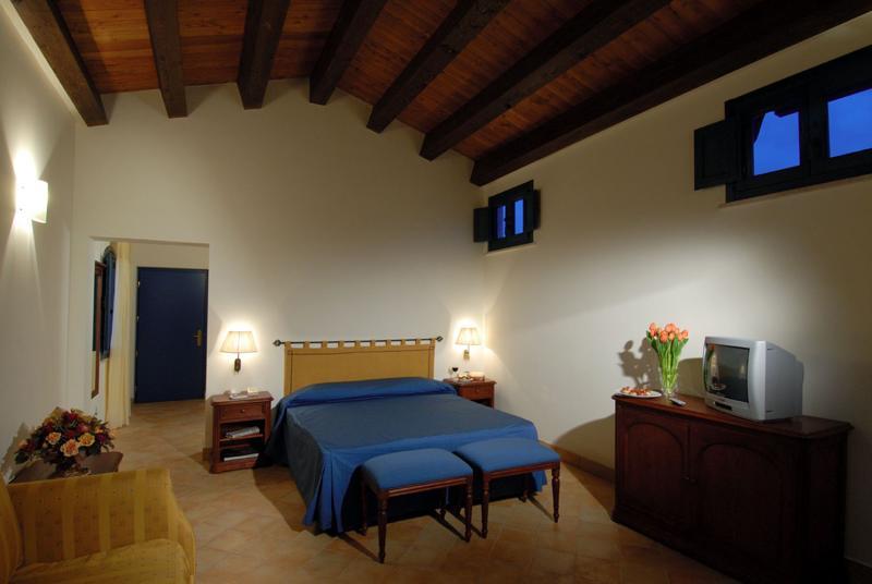 Hotel Relais Angimbe Calatafimi Exterior foto